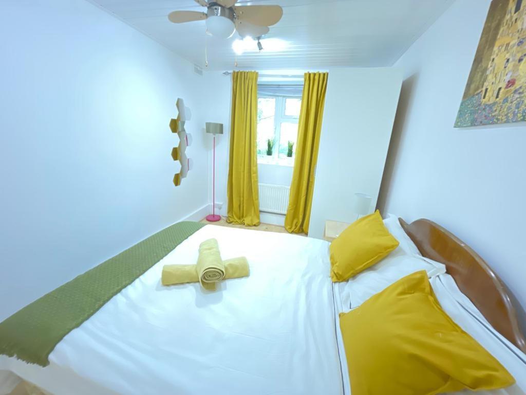 Cosy Flat Close To East Finchley Station Λονδίνο Εξωτερικό φωτογραφία