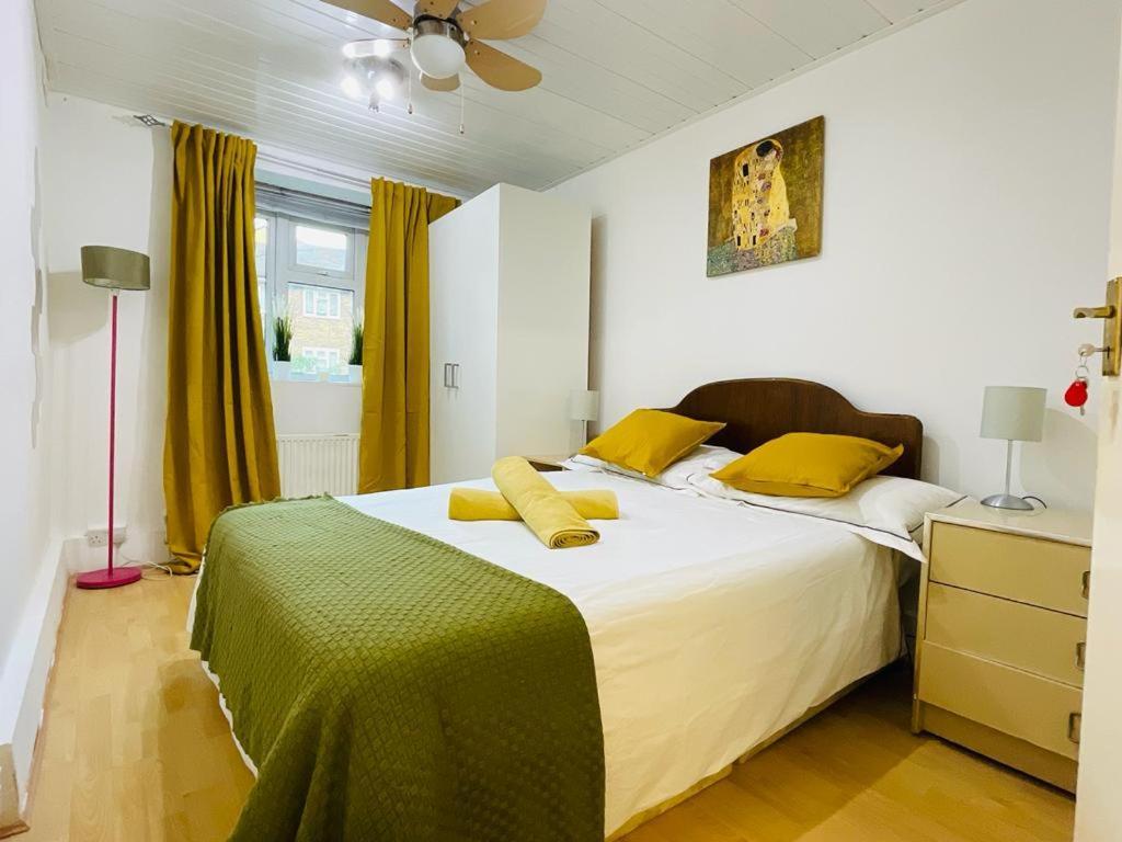 Cosy Flat Close To East Finchley Station Λονδίνο Εξωτερικό φωτογραφία