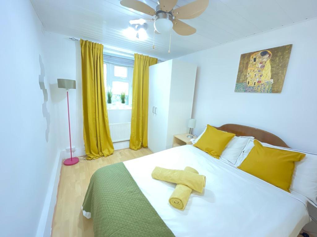 Cosy Flat Close To East Finchley Station Λονδίνο Εξωτερικό φωτογραφία