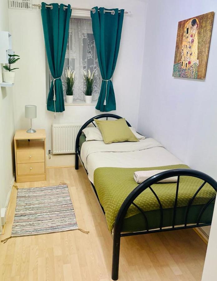 Cosy Flat Close To East Finchley Station Λονδίνο Εξωτερικό φωτογραφία